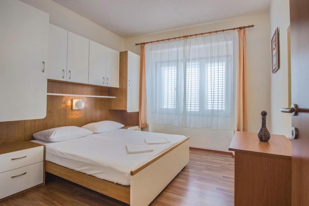 Apartments Konta City Center Vodice Exterior foto